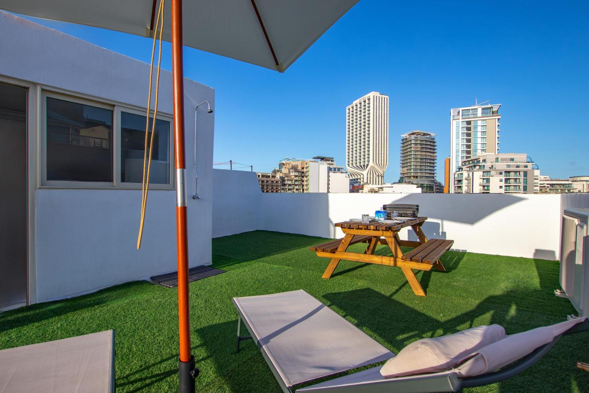 Modern 3 Bedroom Apartment Close To Paceville And Beach Is-Swieqi Exterior photo